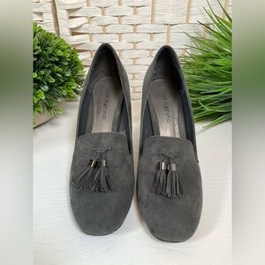 Gently Used Ann Marino Gray Faux Suede Heels|Pumps 6 1/2M